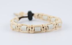 Schmuckkette mit EM Keramik Pipes - Creme 29-32 cm